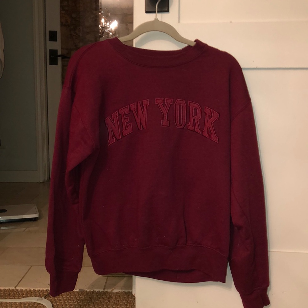 Maroon NY crewneck